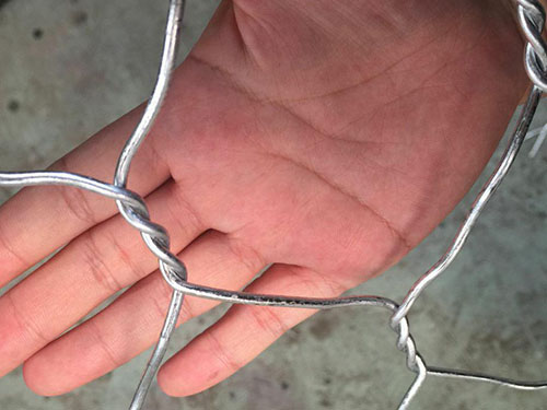 三擰石籠網(wǎng) 三擰石籠網(wǎng)